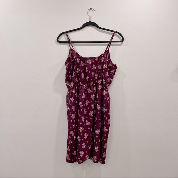 ‼️3/$30‼️ Floral Sundress - Picture 3 of 3